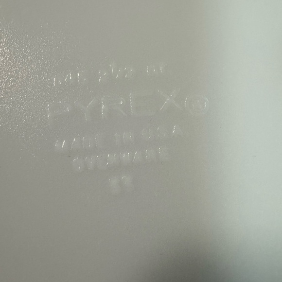 Vintage Floral Bubbles Casserole 2.5 QT Yellow Oval Original Floral Lid - Picture 8 of 8